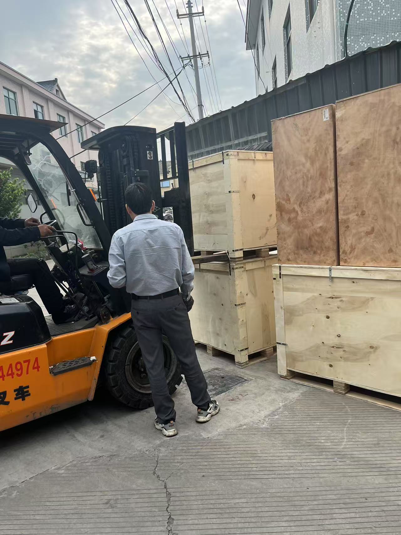 Mold design and manufacturing / Pressing part processing factory / Mold product research and development Mold design and manufacturing / Pressing part processing factory / Mold product research and development